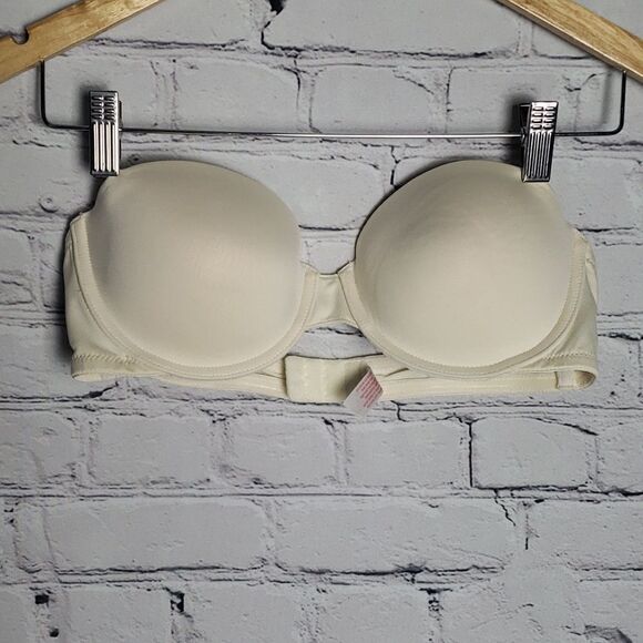 Candie's White Strapless Bra - Picture 1 of 7